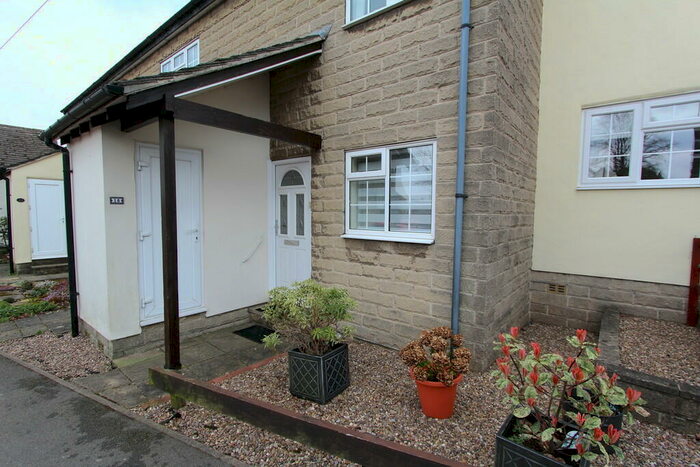 2 Bedroom Flat To Rent In Greenhill Main Road, Sheffield, S8