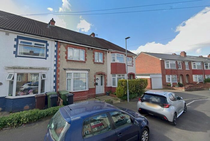 3 Bedroom Terraced House To Rent In Rosebery Avenue, Portsmouth, PO6