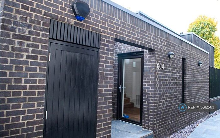 2 Bedroom Semi-Detached House To Rent In Lordship Lane, London, N22