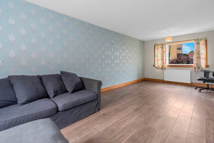 3 Bedroom Terraced House To Rent In Fells Rigg, Livingston, West Lothian, EH54