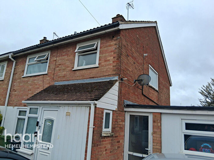 1 Bedroom Detached House To Rent In Warmark Road, Hemel Hempstead, HP1