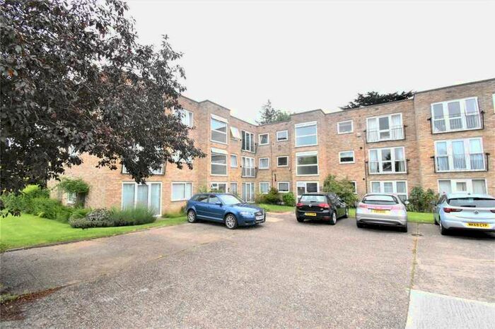 2 Bedroom Apartment To Rent In Riseley Road, Maidenhead, Berkshire, SL6