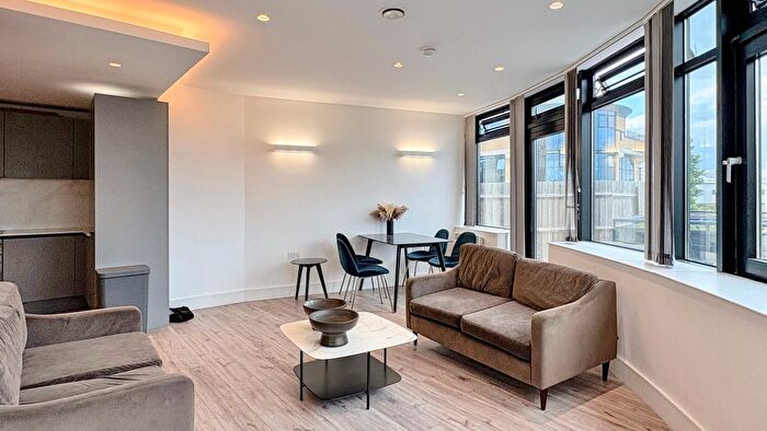 2 Bedroom Flat To Rent In New Horizons Court, Brentford, TW8