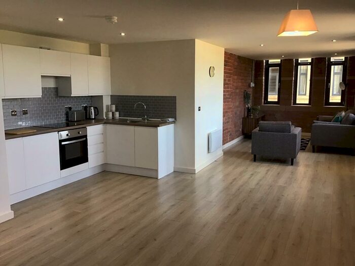 2 Bedroom Apartment To Rent In Cape Street, Bradford, West Yorkshire, BD1