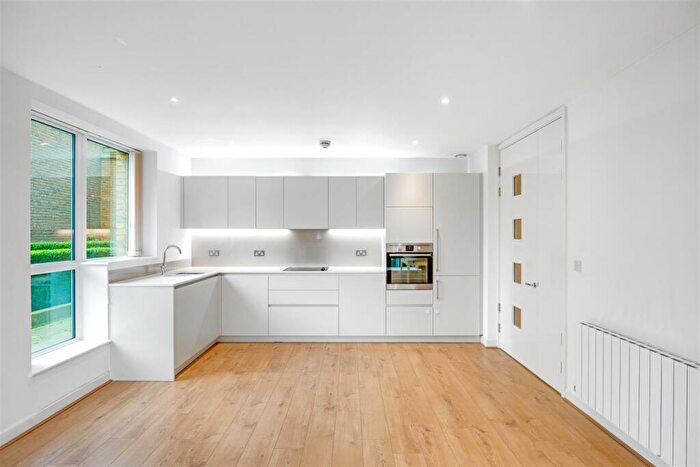 2 Bedroom Apartment For Sale In Grayston House, Blackheath, SE3