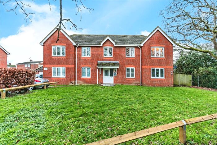 1 Bedroom Flat For Sale In Hawkers Close, Totton, Southampton, Hampshire, SO40