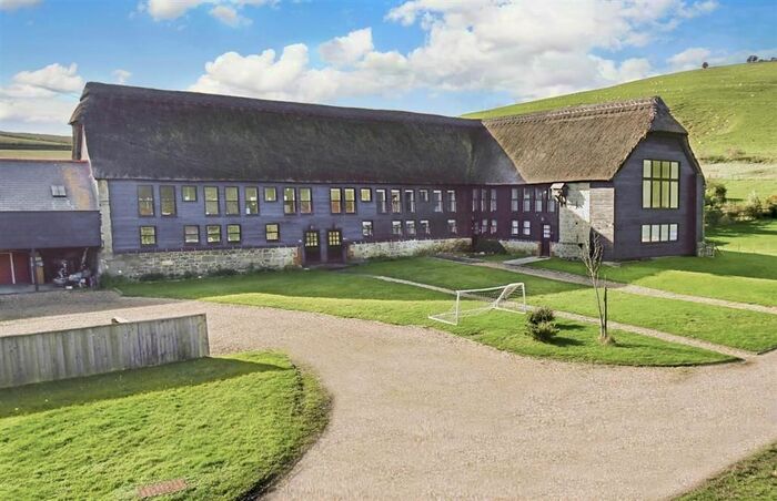 3 Bedroom Barn Conversion For Sale In Chillerton Farm Barns, Chillerton, Newport, PO30