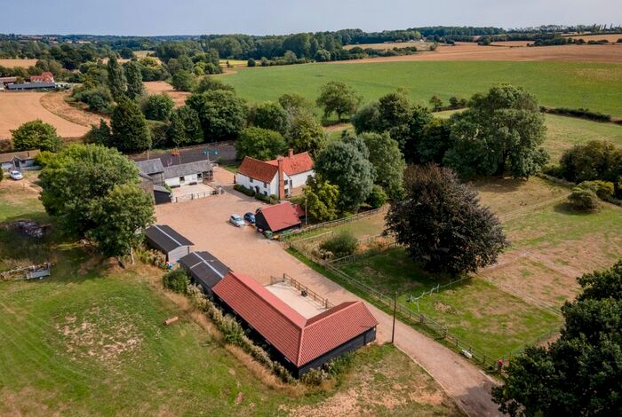 3 Bedroom Detached House For Sale In Finchingfield, Braintree, CM7