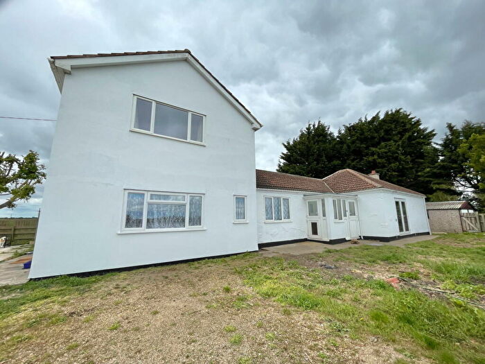 4 Bedroom Detached House For Sale In Euximoor Drove, Christchurch, PE14