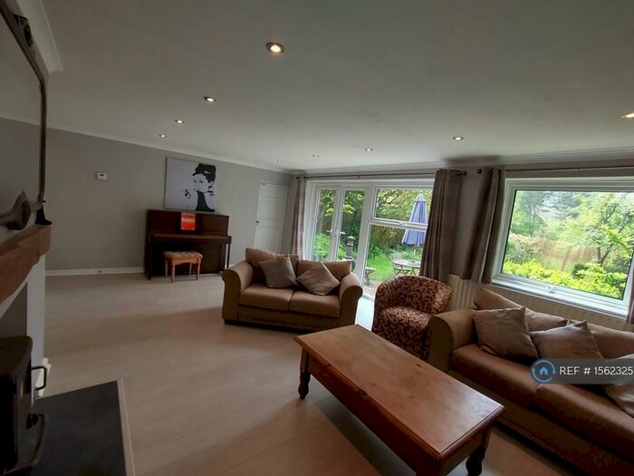 4 Bedroom Detached House To Rent In Kings Norton, Birmingham, B38