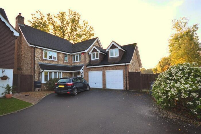 5 Bedroom Detached House To Rent In Durrants Road, Rowland's Castle, PO9