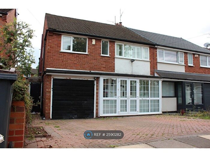 3 Bedroom Semi-Detached House To Rent In Elford Road, Birmingham, B17