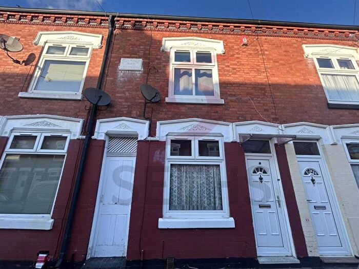 3 Bedroom Terraced House To Rent In Westbourne Street, Leicester, LE4