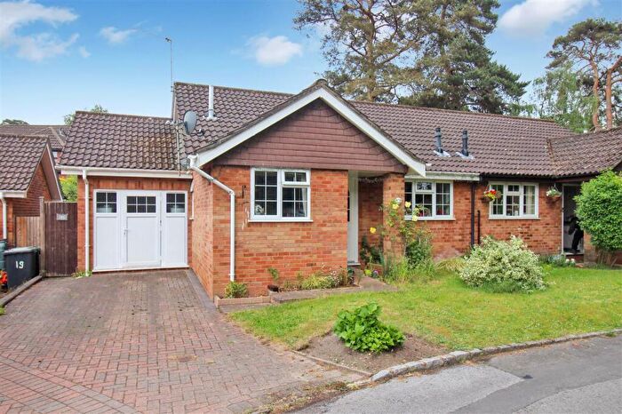 2 Bedroom Semi-Detached Bungalow For Sale In The Sands, Whitehill, GU35