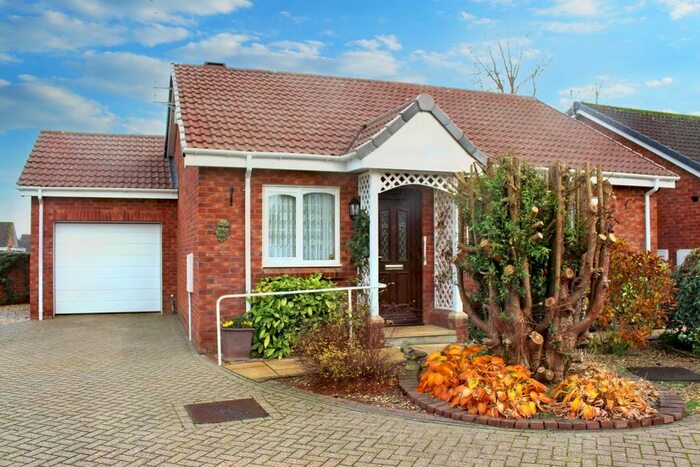 2 Bedroom Bungalow For Sale In Spindlebury, Cullompton, Devon, EX15