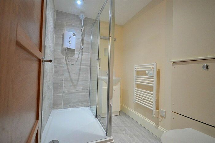 1 Bedroom Flat To Rent In South Street, Abington, Northampton, NN1