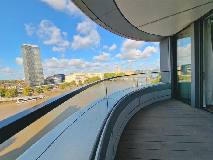 3 Bedroom Flat To Rent In The Corniche, Albert Embankment, Westminster, SE1