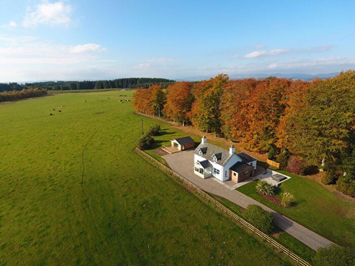 3 Bedroom Country House To Rent In Blairbell, Gask, Auchterarder, PH3