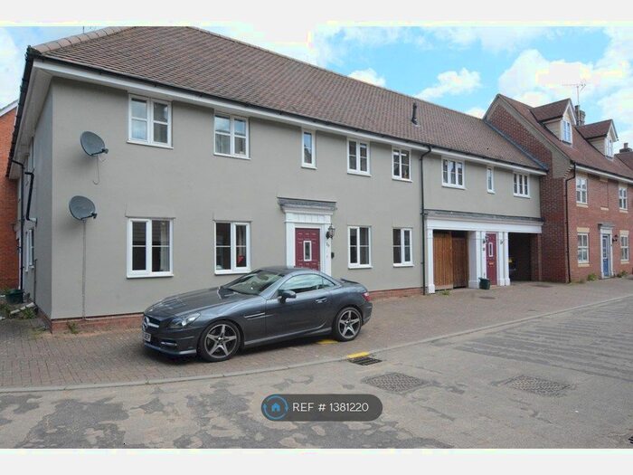 2 Bedroom Maisonette To Rent In Hatcher Crescent, Colchester, CO2