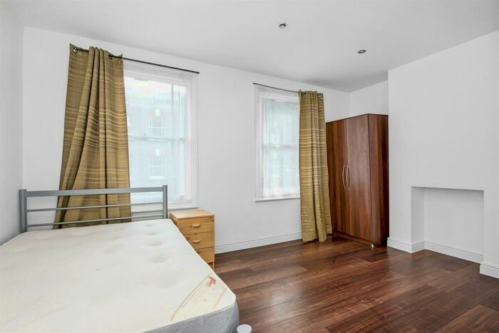 4 Bedroom House To Rent In Henshaw Street, London, SE17