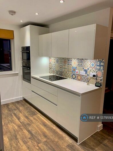 2 Bedroom Flat To Rent In Trumpington, Cambridge, CB2