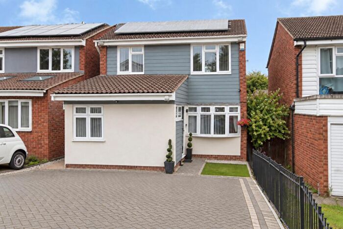 3 Bedroom Detached House For Sale In Housman Avenue, Royston, SG8