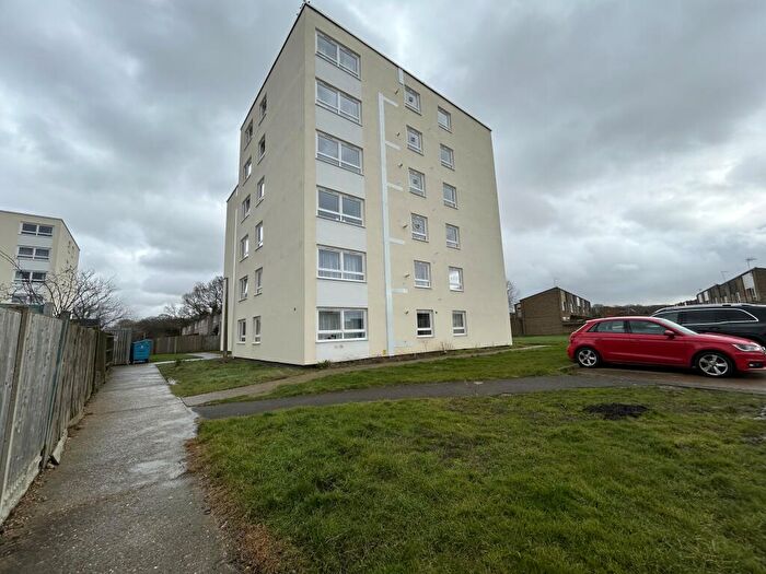 2 Bedroom Apartment To Rent In Joyners Field, Harlow, CM18