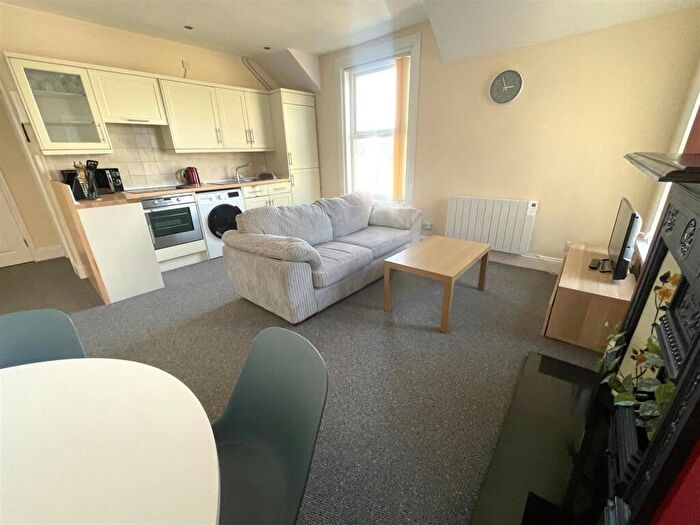 1 Bedroom Flat For Sale In Granada Road, Southsea, PO4
