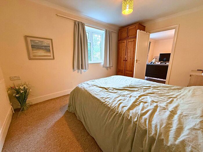 1 Bedroom Flat To Rent In Christchurch Gardens, Reading, RG2