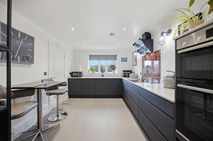 4 Bedroom Terraced House For Sale In Acre Park, Bacup, OL13