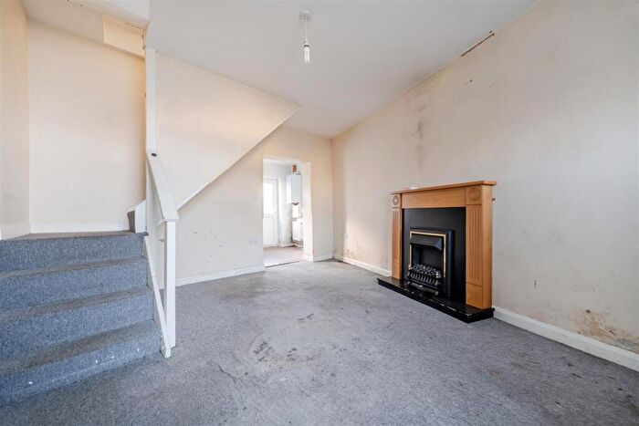 2 Bedroom End Of Terrace House For Sale In Ellenborough Place, Maryport, CA15