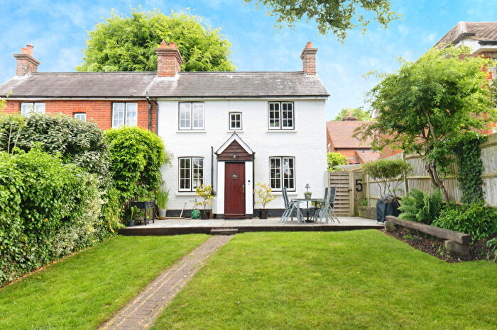2 Bedroom Semi-Detached House For Sale In The Steps, Effingham, Leatherhead, KT24