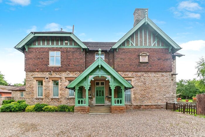 2 Bedroom Flat For Sale In Beacon Lane, Grantham, NG31