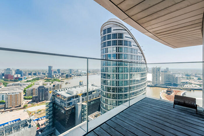 1 Bedroom Flat For Sale In Biscayne Avenue, London, E14