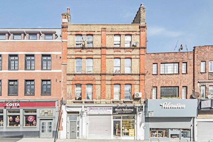2 Bedroom Flat To Rent In Essex Road, Islington, N1
