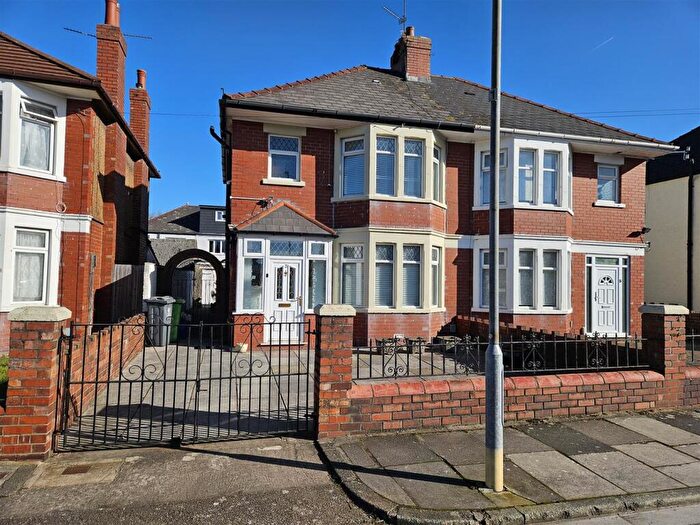 3 Bedroom Semi-Detached House To Rent In Moordale Road, Grangetown, Cardiff, CF11