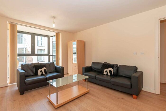 1 Bedroom Apartment To Rent In Southside, St John's Walk, B5