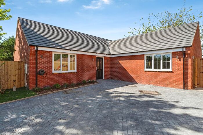 3 Bedroom Detached Bungalow For Sale In Wisbech Road, March, PE15