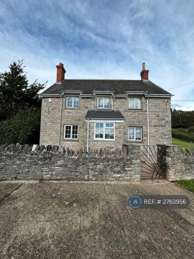 3 Bedroom Detached House To Rent In Whitecliff Road, Swanage, BH19