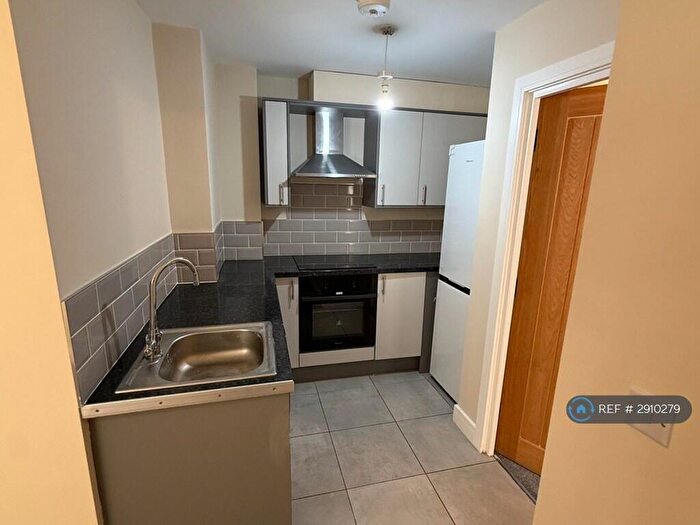1 Bedroom Flat To Rent In Bedminster, Bristol, BS3