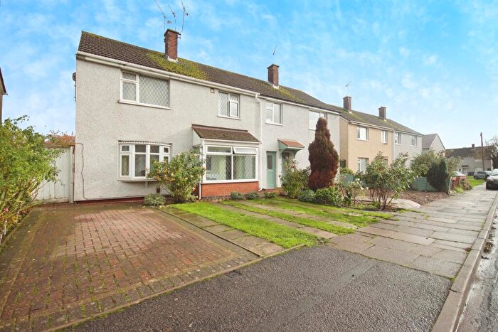 3 Bedroom Semi Detached House For Sale In Luscombe Road, Coventry, CV2