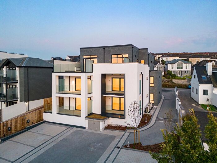 2 Bedroom Flat For Sale In Waters Edge North Parade, Falmouth, TR11