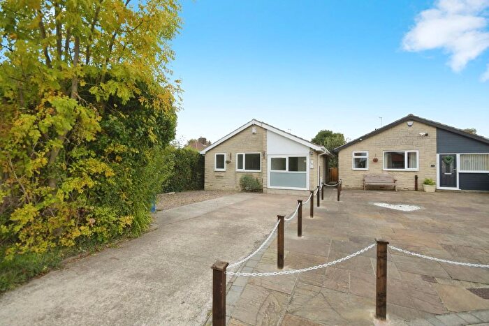 3 Bedroom Detached Bungalow For Sale In Grange Park Avenue, Brimington Common, Chesterfield, S43