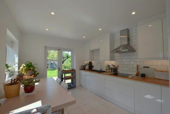 3 Bedroom Detached House To Rent In Angle Lane, Royston, SG8