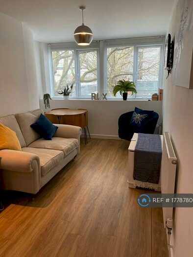 2 Bedroom Flat To Rent In Enterprise House, Portsmouth, PO1