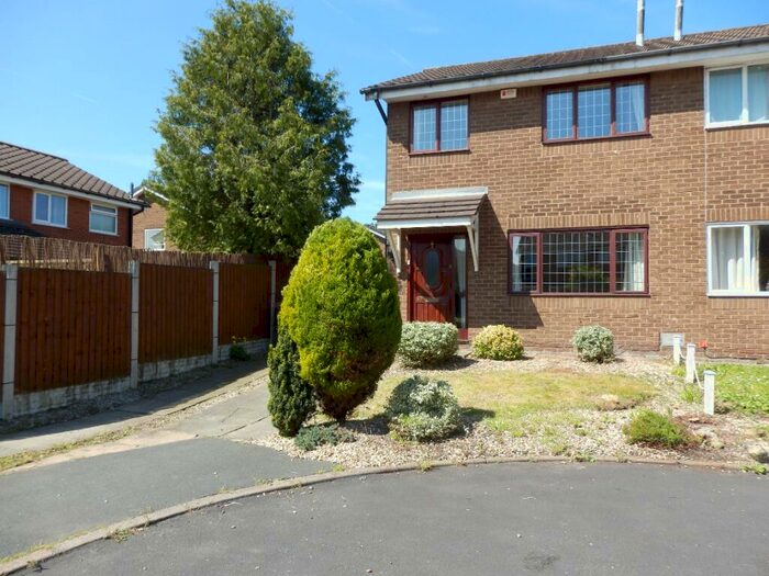 3 Bedroom Semi-Detached House To Rent In St Clares Avenue, Fulwood, PR2