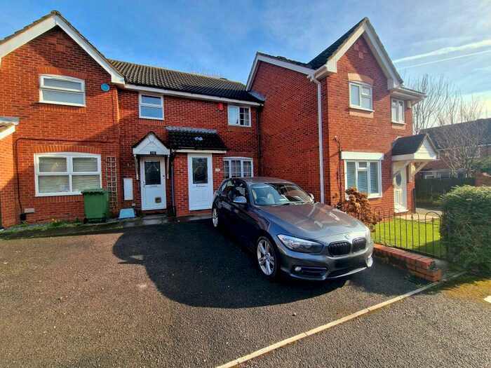 2 Bedroom Terraced House To Rent In Chelveston Crescent, Aldermoor, SO16