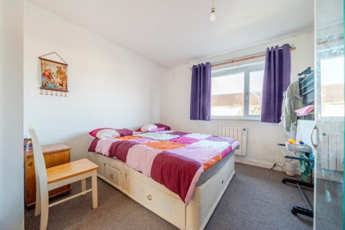 1 Bedroom Terraced House To Rent In Roman Way, Bicester, OX26