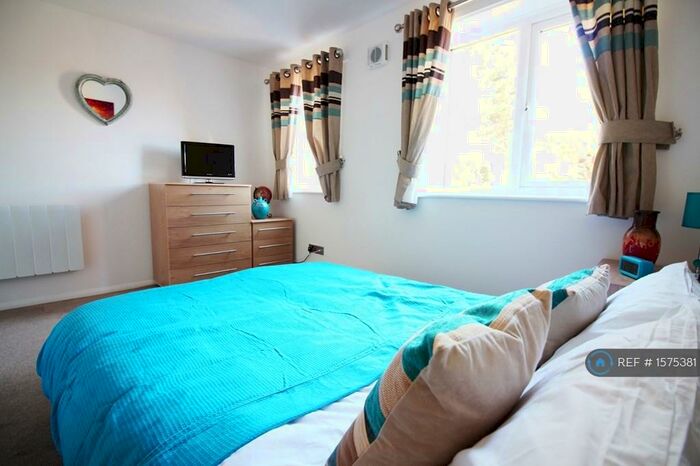 1 Bedroom Flat To Rent In Alan Hocken Way, London, E15