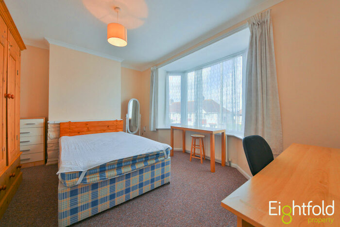 4 Bedroom Terraced House To Rent In Widdicombe Way, Brighton, BN2